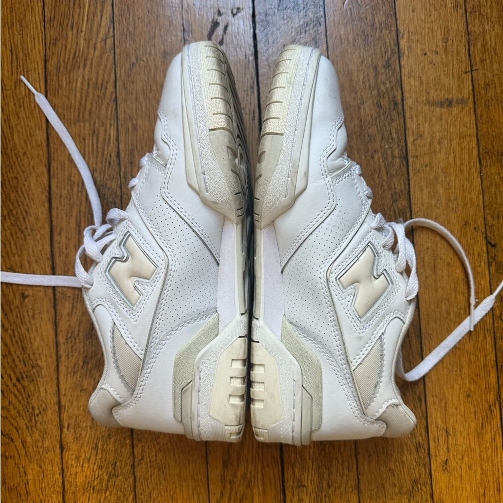 New Balance 550 sneakers